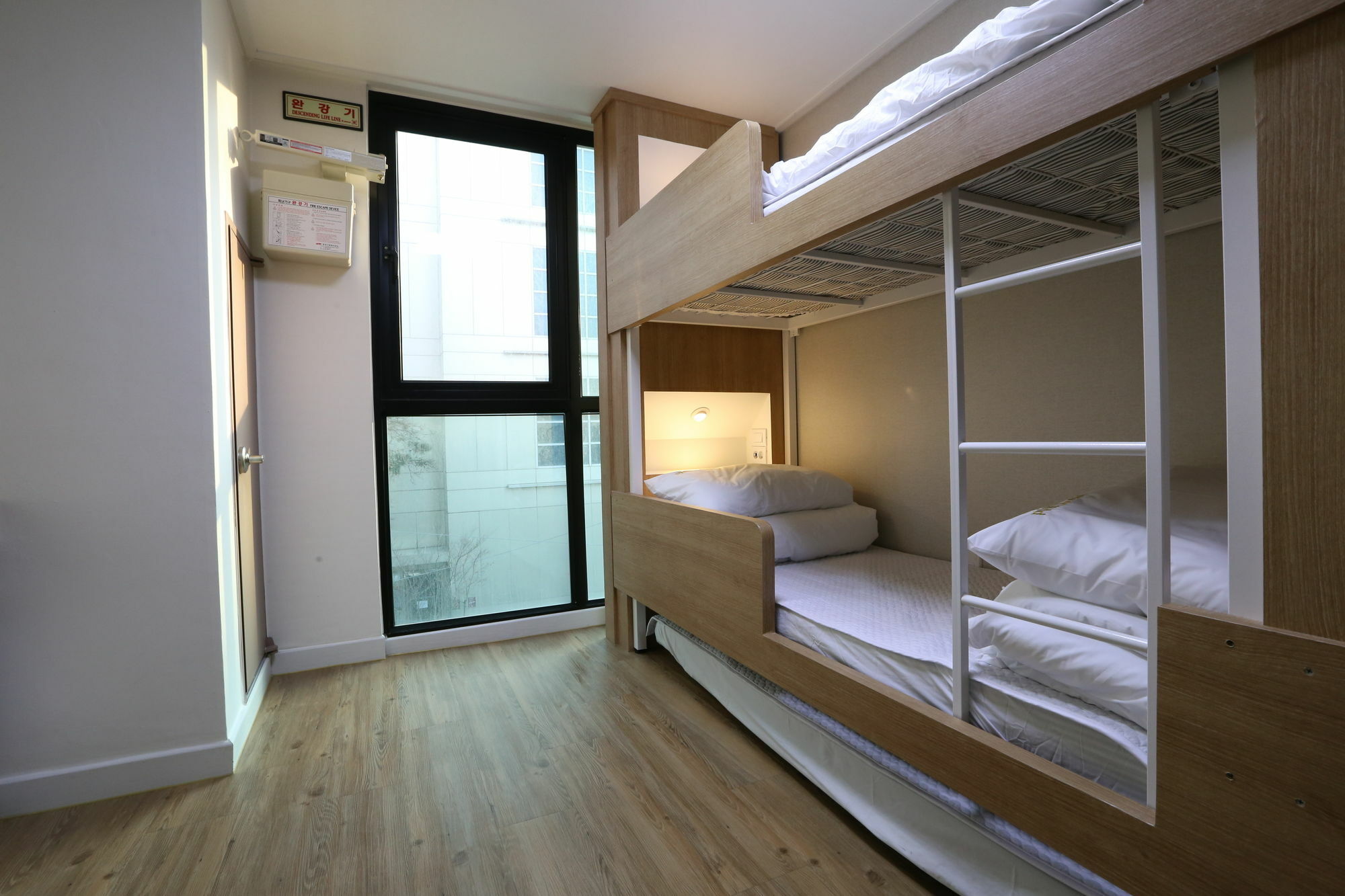 Philstay Itaewon Seoul Bagian luar foto